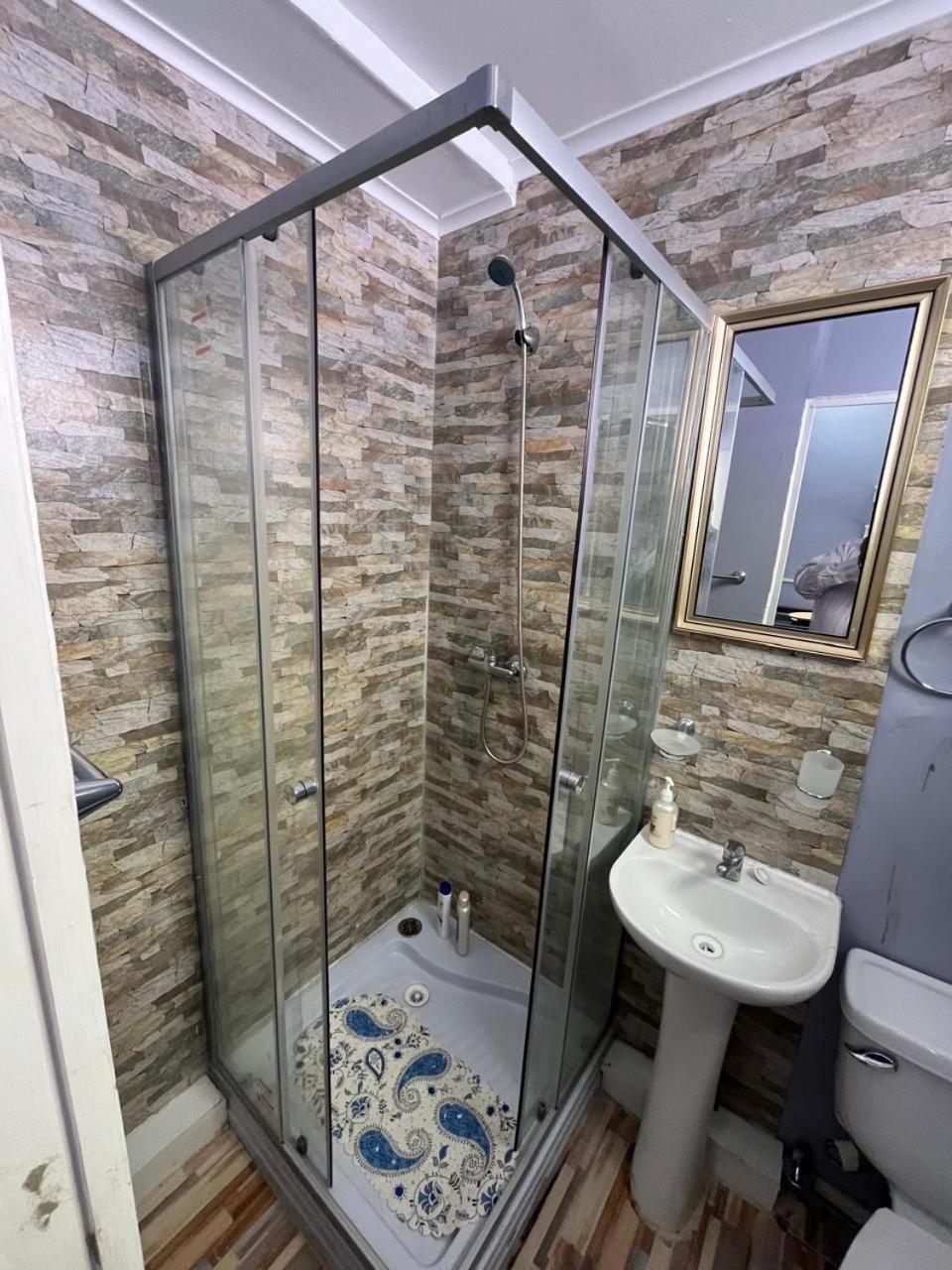Hospedaje Oasis Modulares Calama Luaran gambar